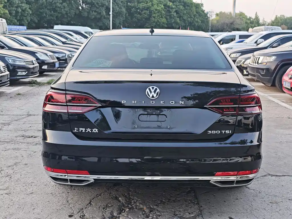Volkswagen Phideon 2017