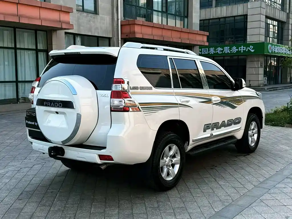 Toyota Prado 2017 — фото 4