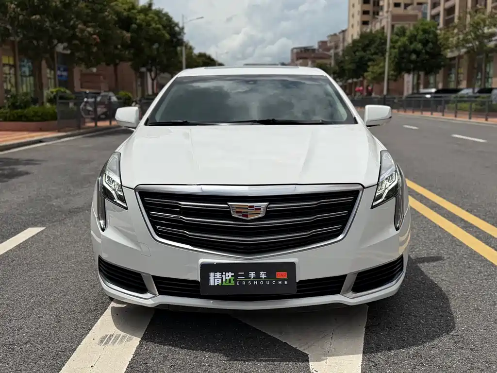 Cadillac XTS 2019 — фото 2