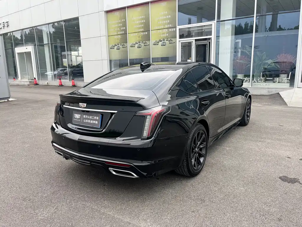 Cadillac CT5 2024 — фото 16