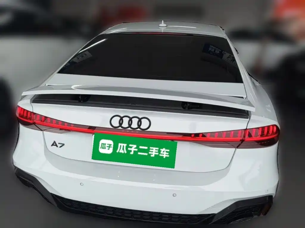 Audi A7 2022 — фото 10