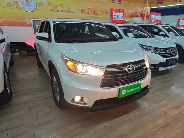 Toyota Highlander 2015