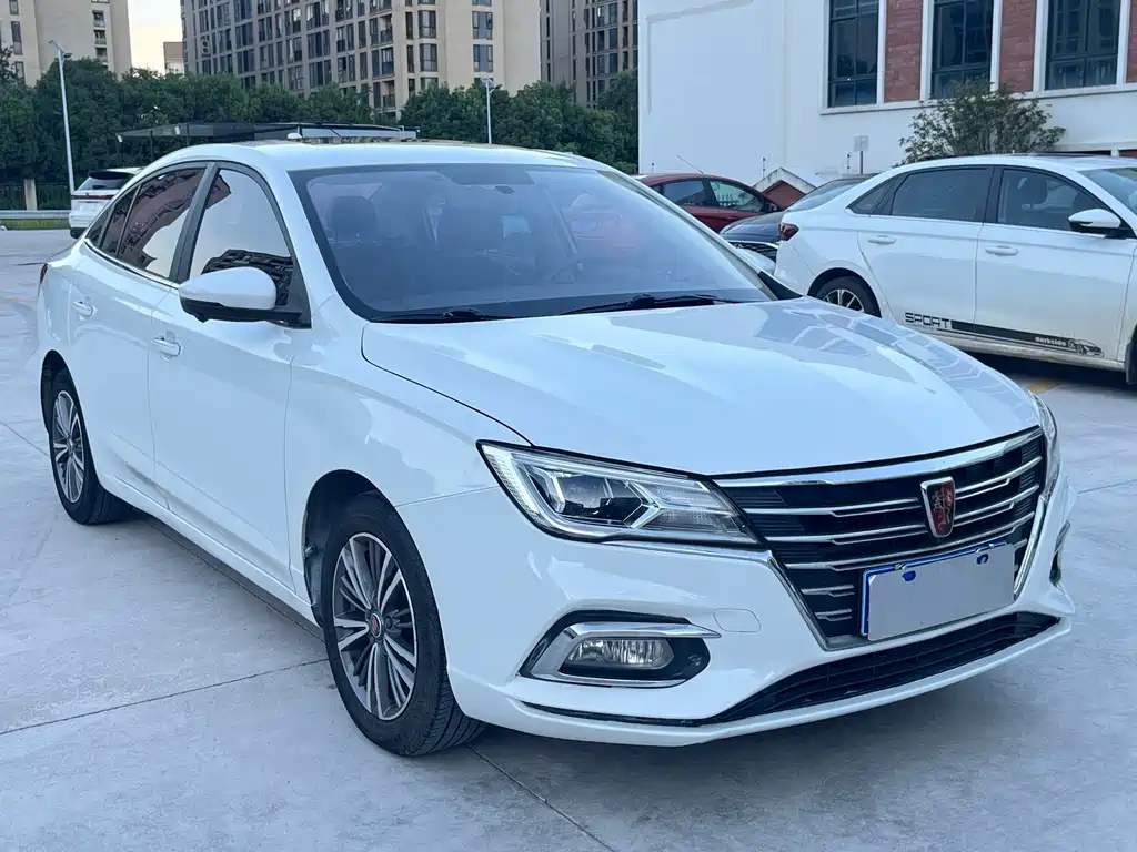 Roewe i5 2019
