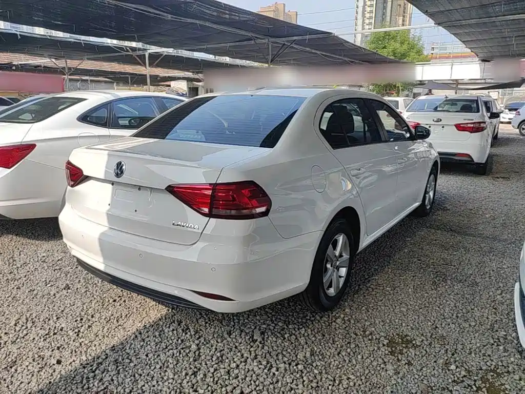 Volkswagen Lavida 2021