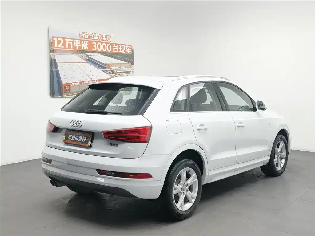 Audi Q3 2018 — фото 2