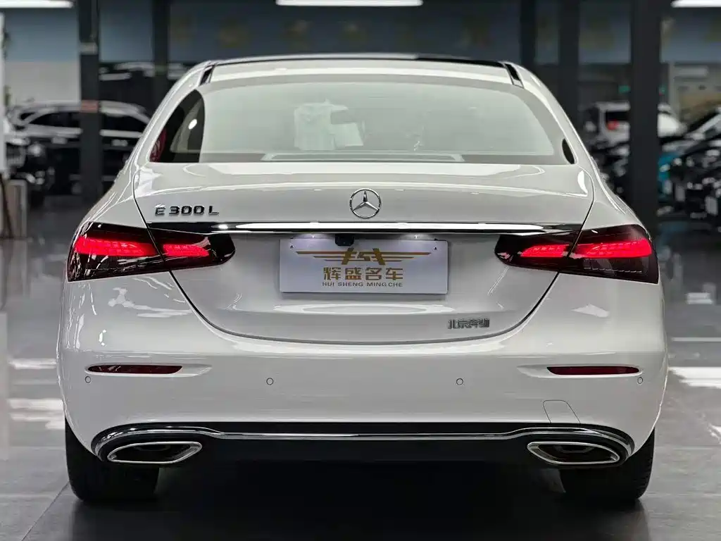 Mercedes-Benz E-Class 2021 — фото 4