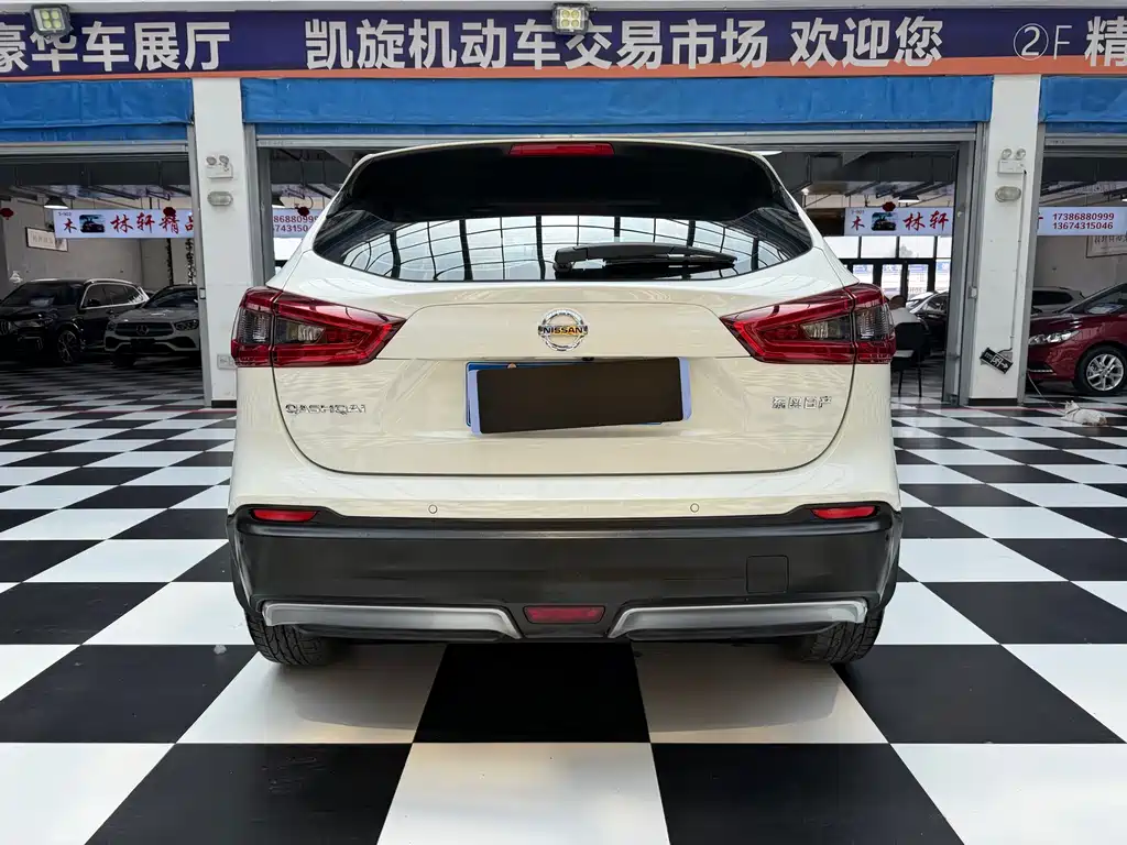 Nissan Qashqai 2021 — фото 17