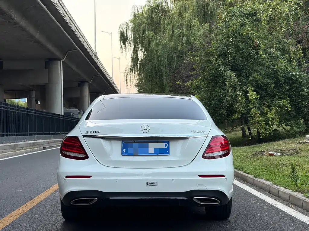 Mercedes-Benz E-Class 2019