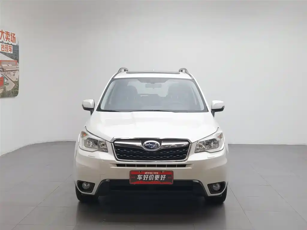 Subaru Forester 2014 — фото 3