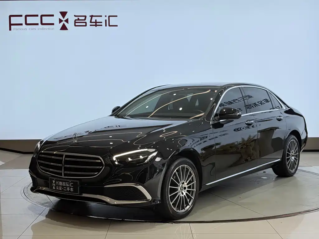 Mercedes-Benz E-Class 2022 — фото 1