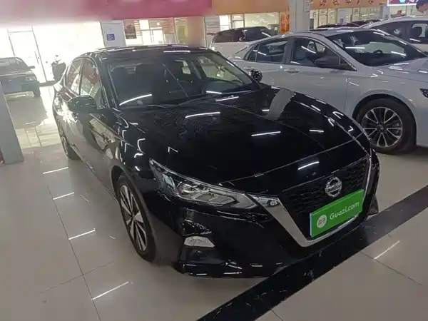 Nissan Teana 2026