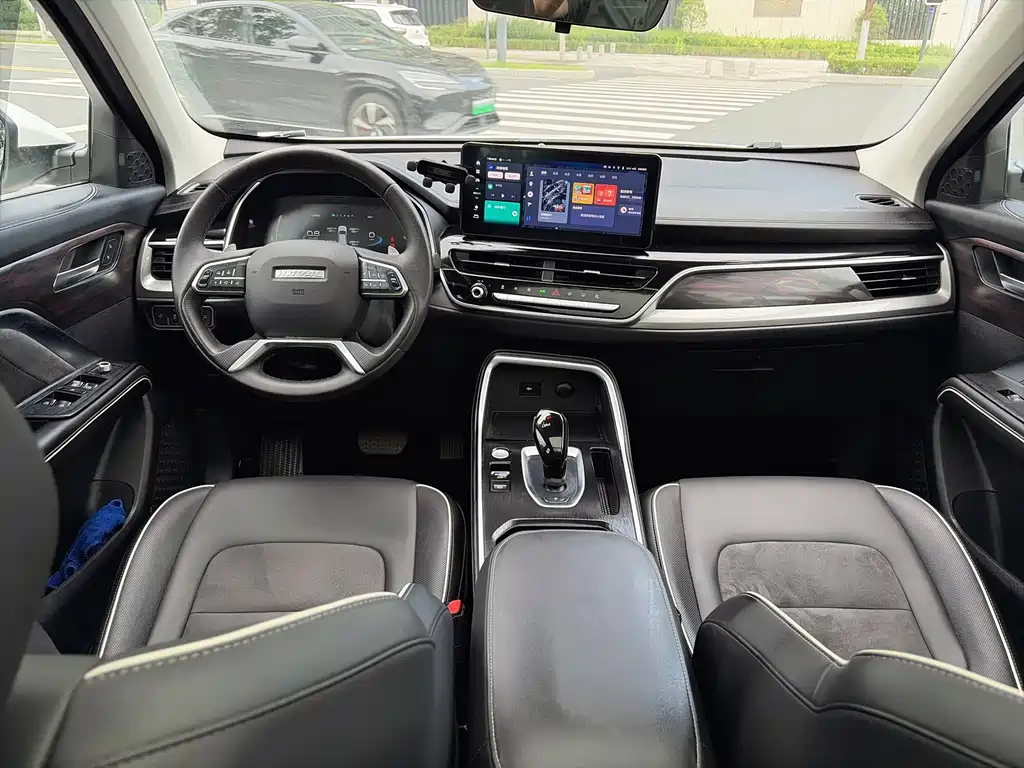 Haval H6 2023 — фото 13