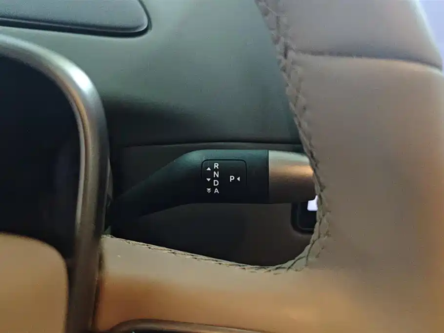 Li Auto i6 2025 — фото 16