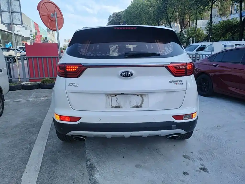 Kia KX5 2017 — фото 6