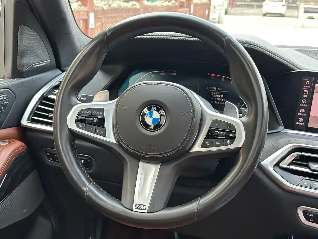 BMW X7 2020 — фото 19