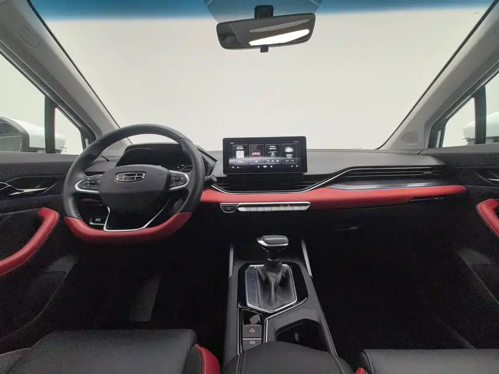 Geely Emgrand S 2022