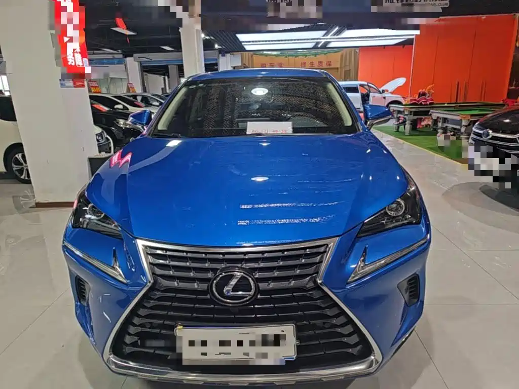 Lexus NX 2018 — фото 3