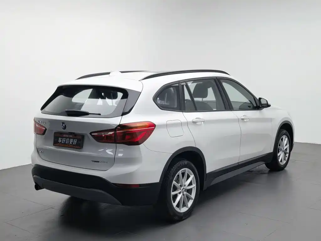 BMW X1 2018 — фото 2