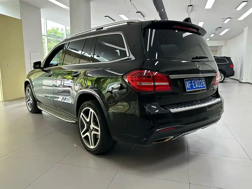Mercedes-Benz GLS 2018 — фото 15