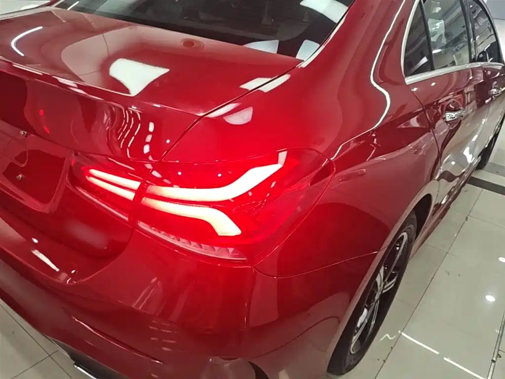Mercedes-Benz A-Class 2023 — фото 8