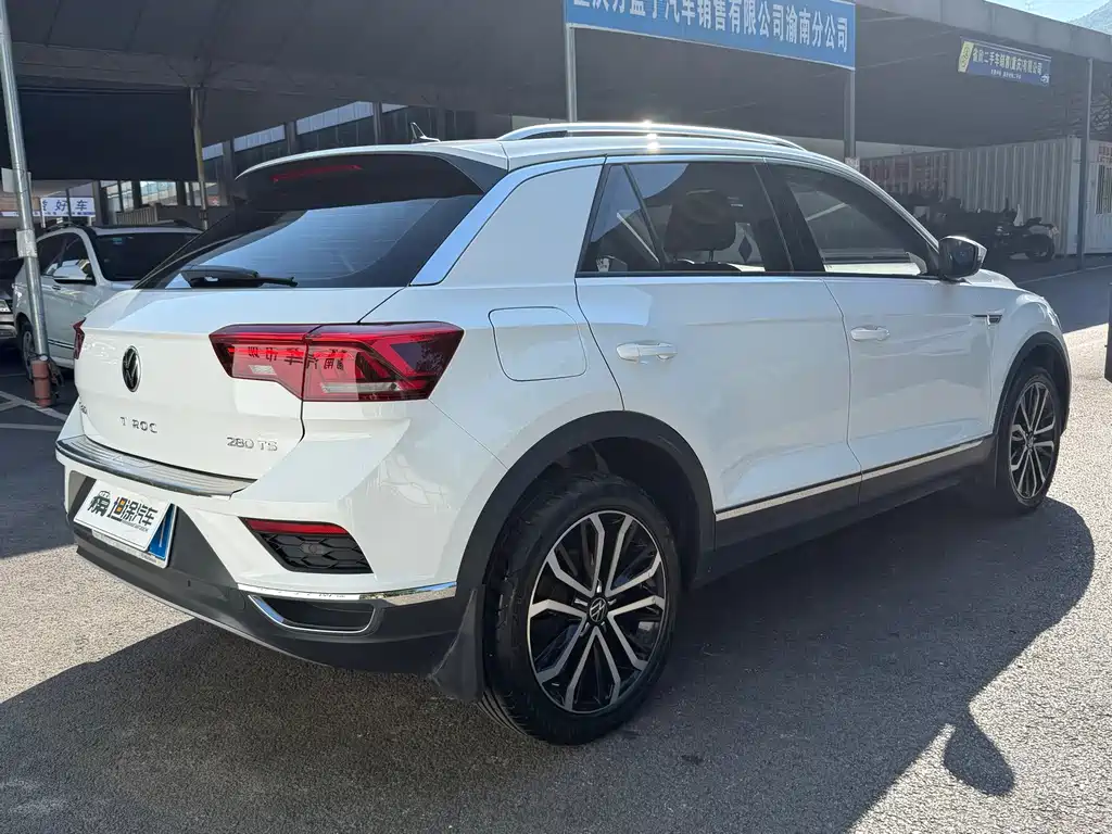 Volkswagen T-Roc 2023 — фото 27