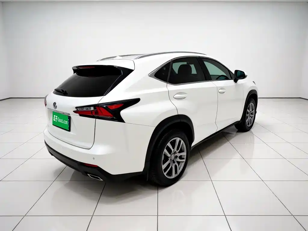 Lexus NX 2016 — фото 5