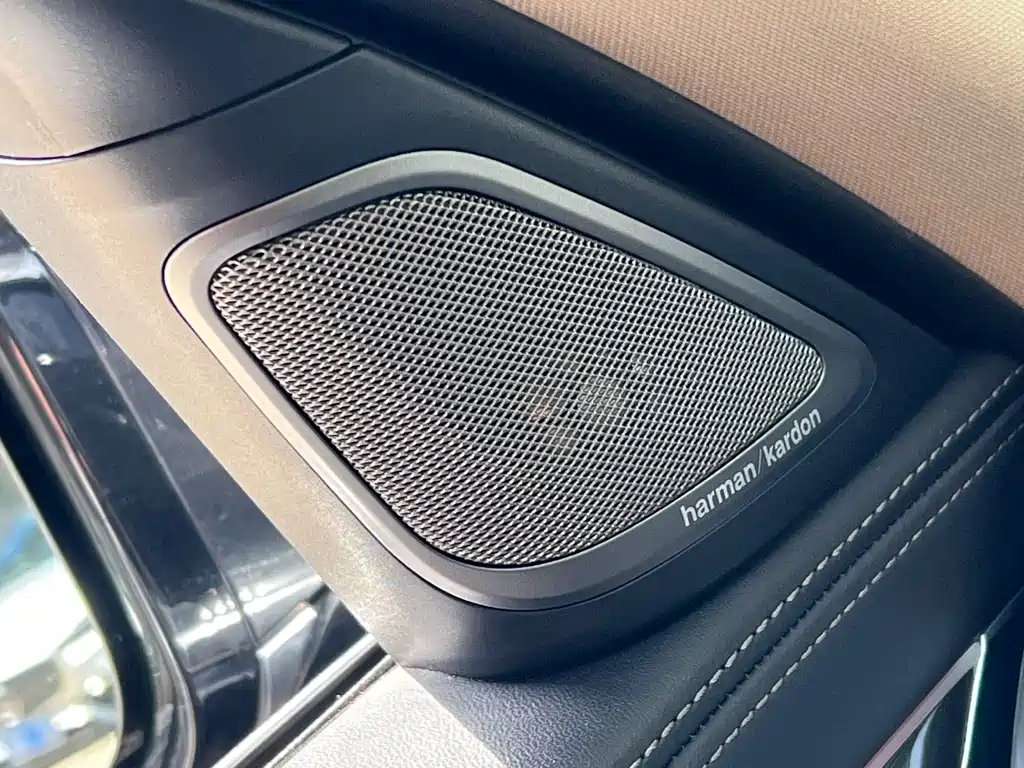 BMW 7 Series 2018 — фото 12