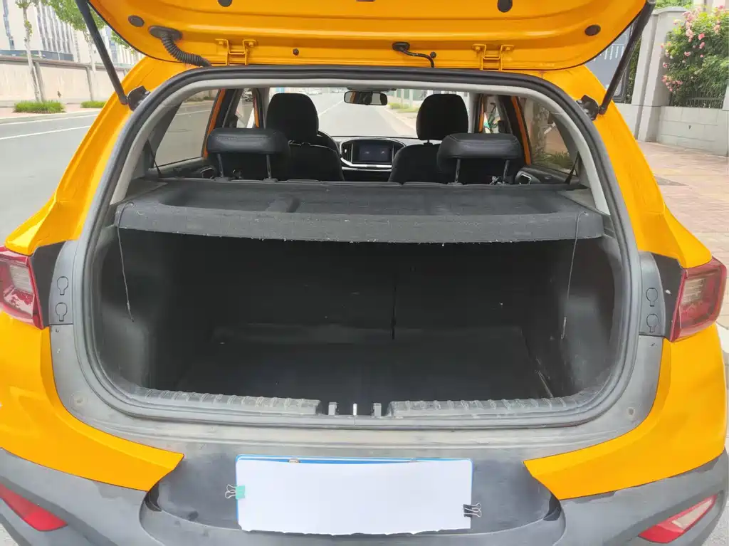 Kia KX1 2019 — фото 18