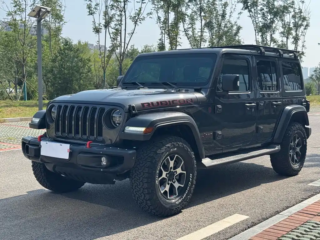 Jeep Wrangler 2021 — фото 1