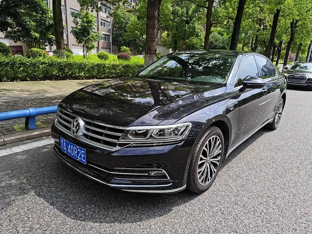 Volkswagen Phideon 2018