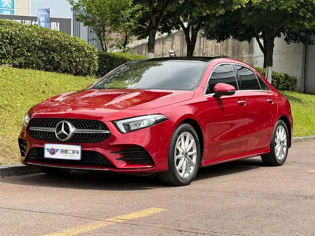 Mercedes-Benz A-Class 2021 — фото 1