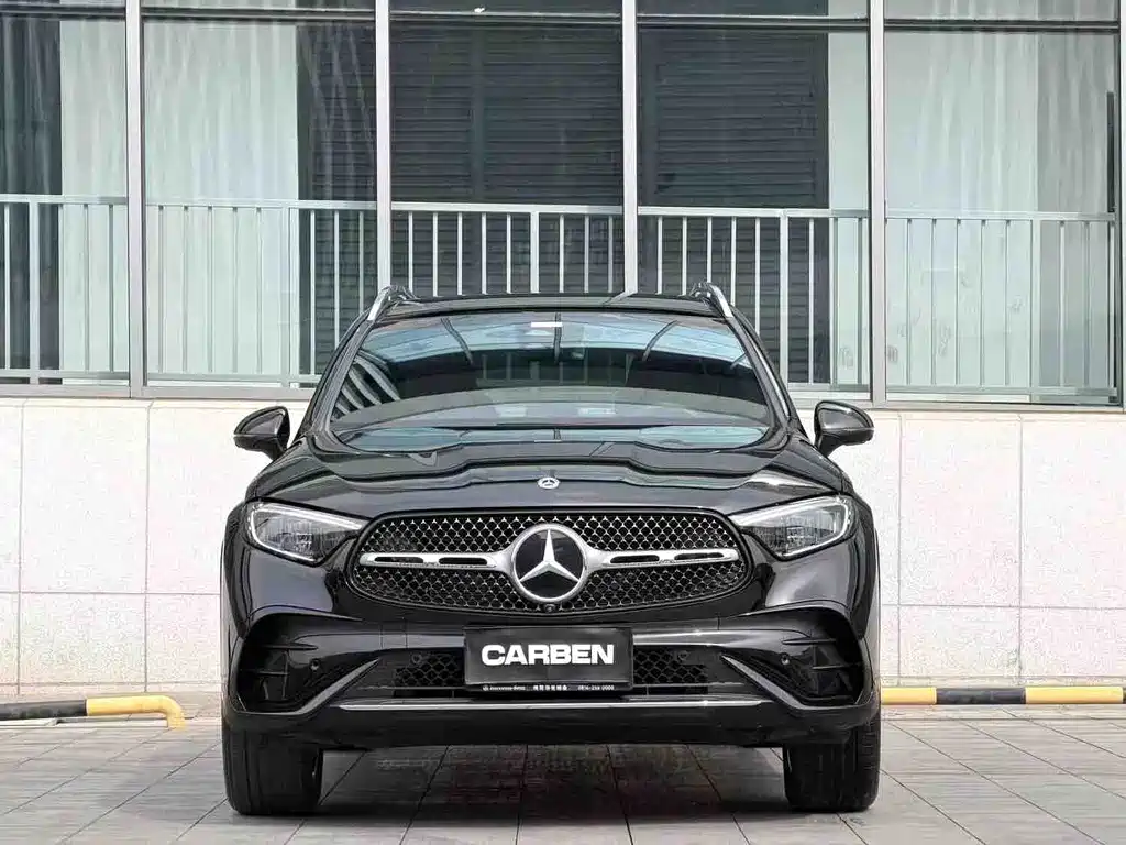 Mercedes-Benz GLC 2025