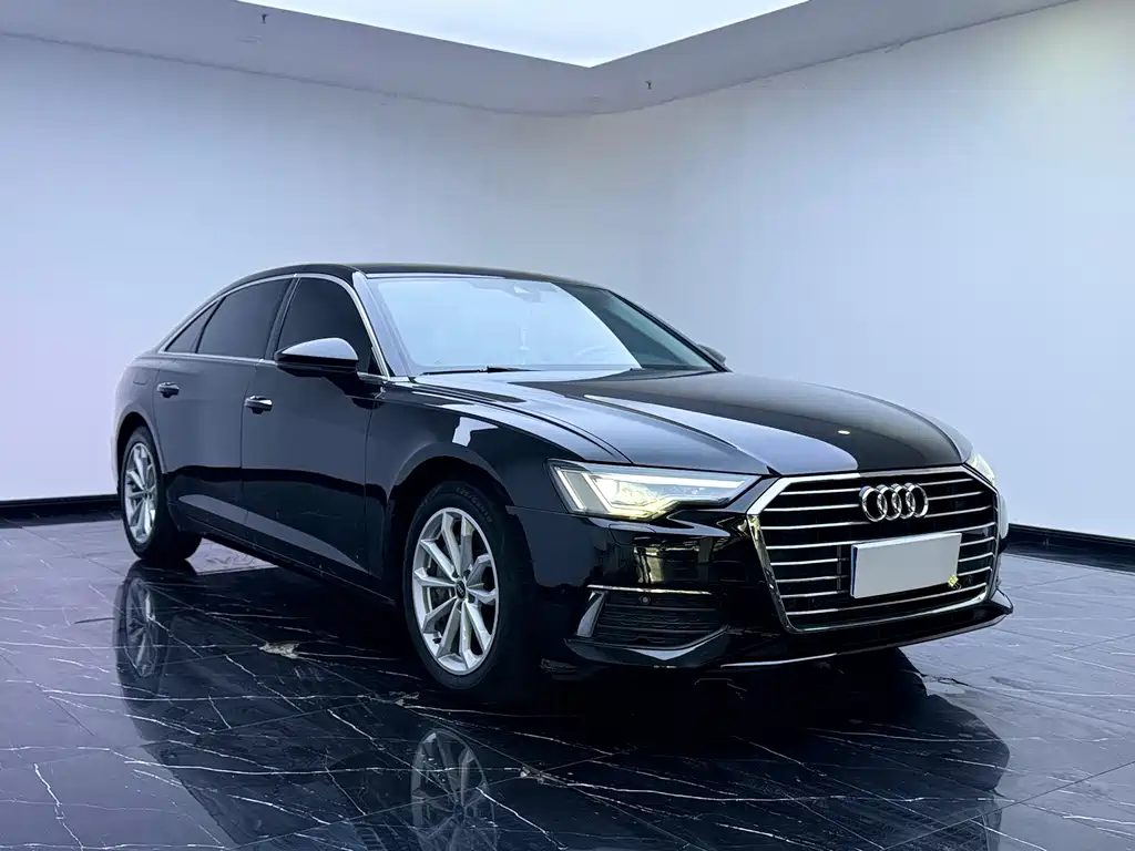 Audi A6L 2022