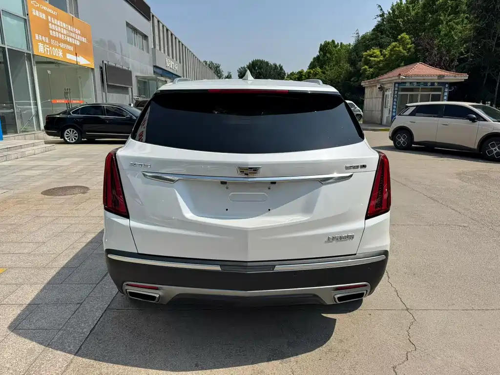 Cadillac XT5 2019 — фото 10