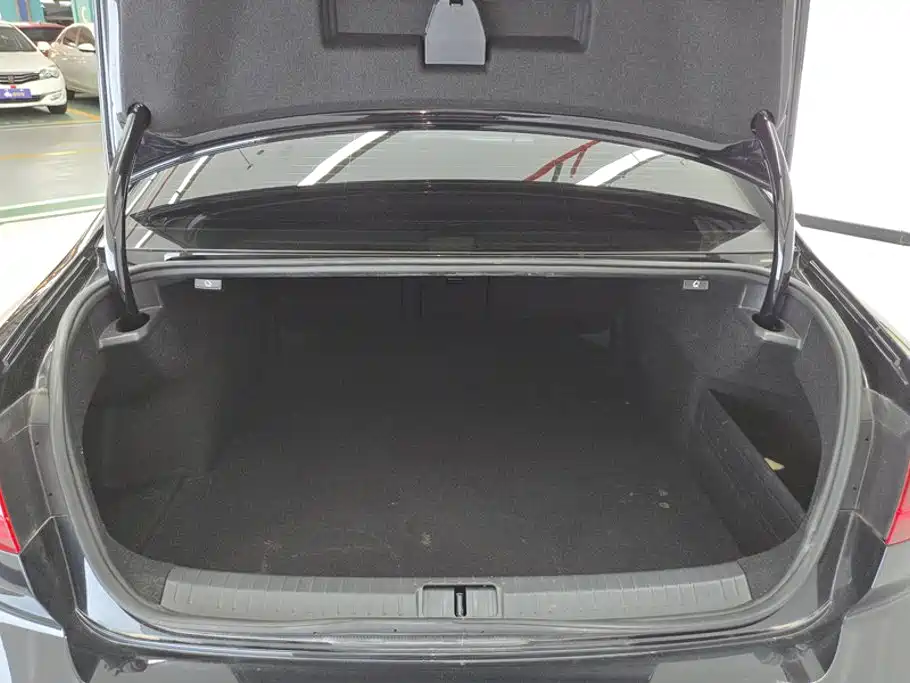Volkswagen Magotan 2023