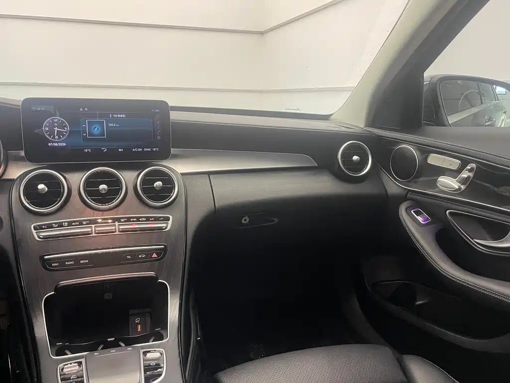 Mercedes-Benz C-Class 2020 — фото 9