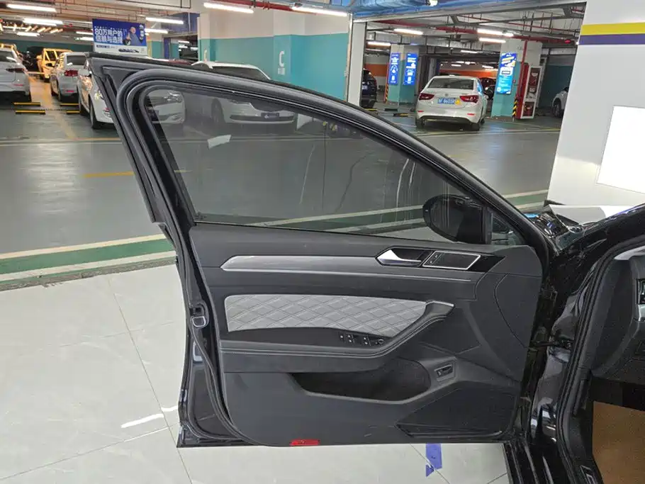 Volkswagen Magotan 2023