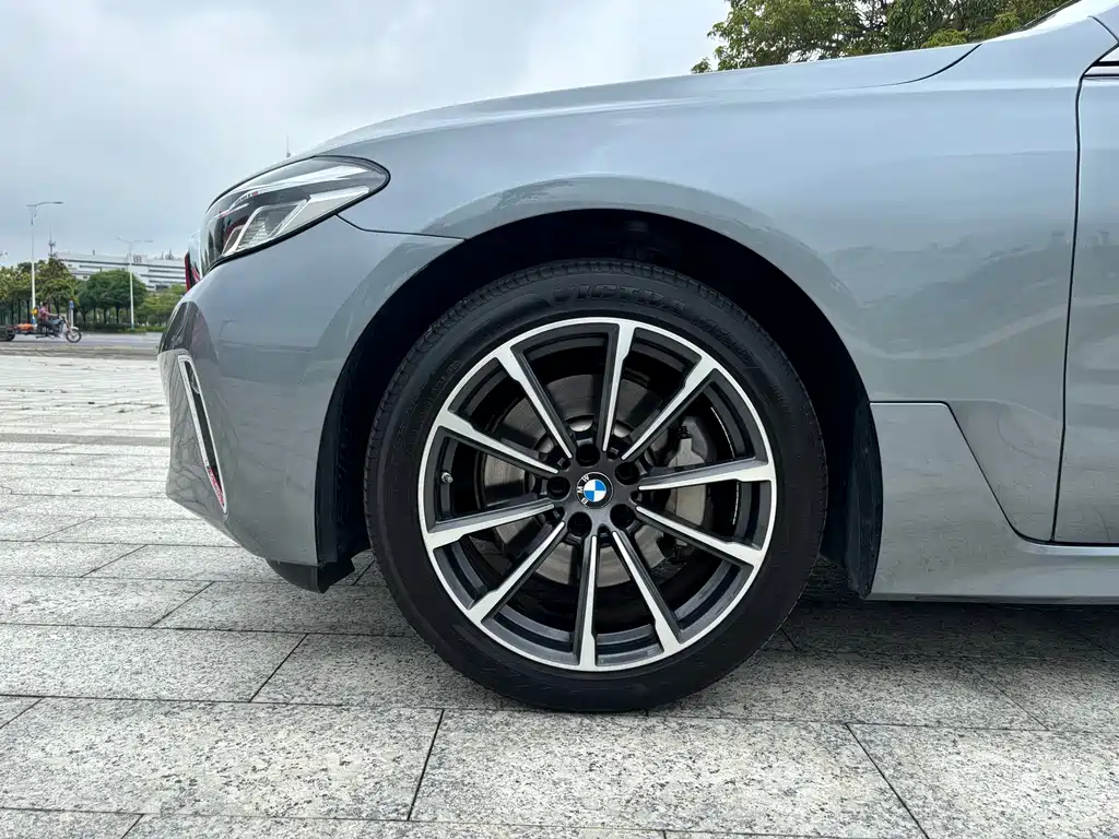 BMW 6 Series GT 2021 — фото 8
