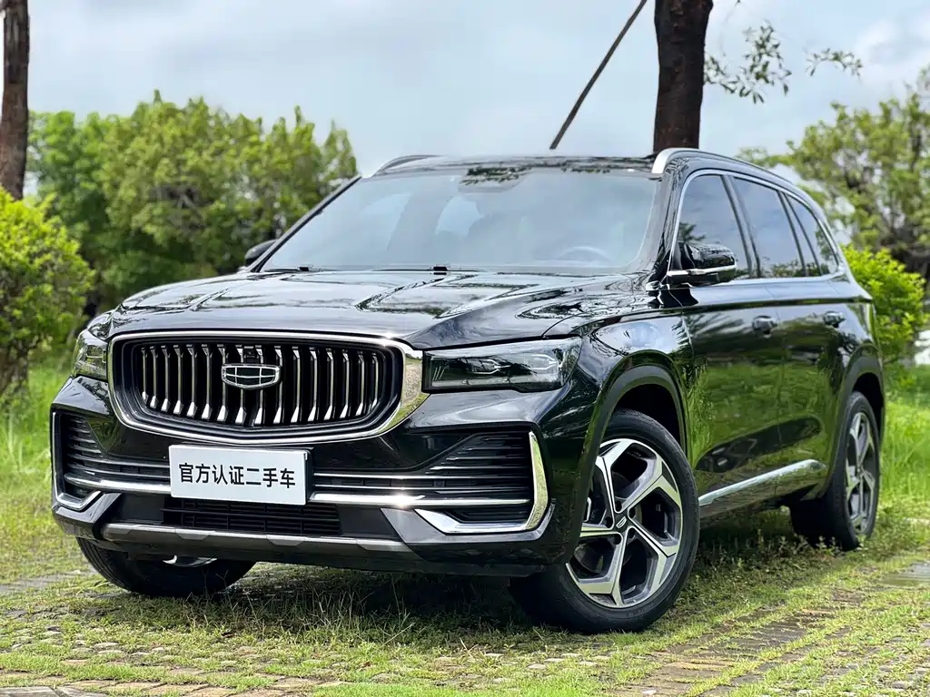 Geely Xingyue L 2022 — фото 1