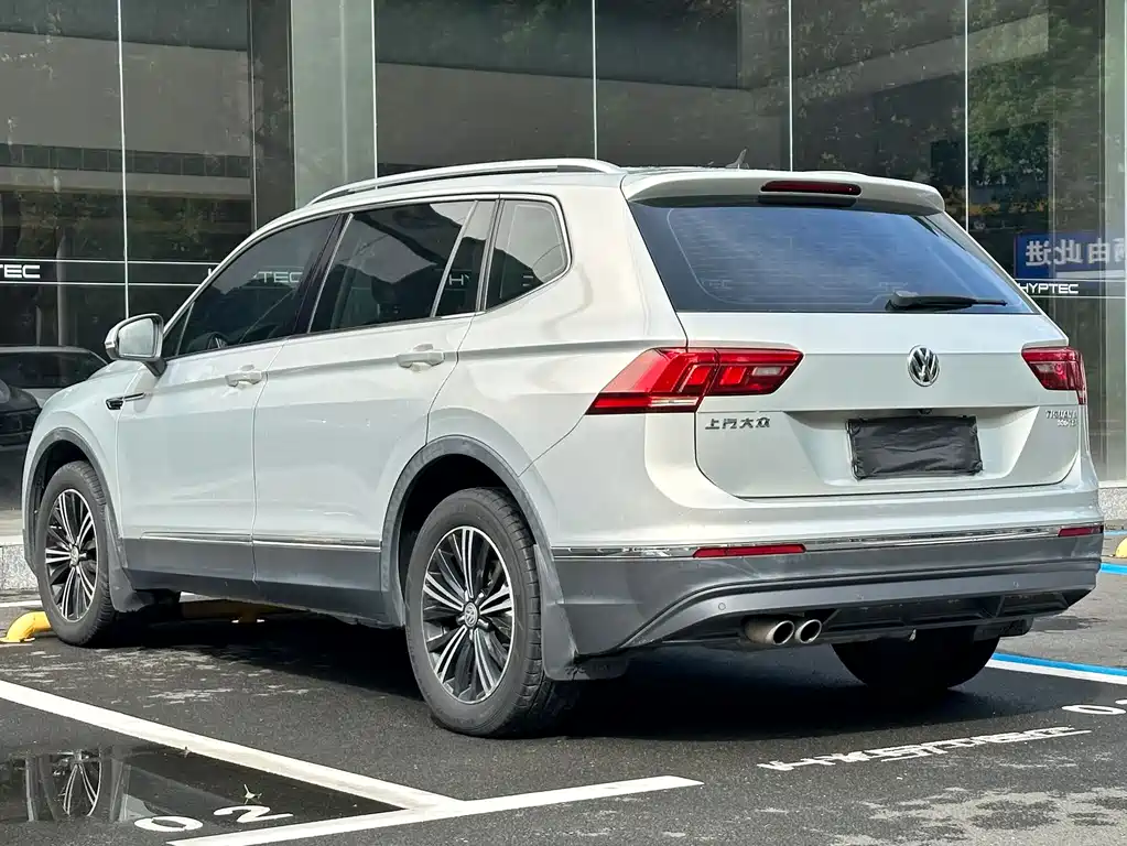 Volkswagen Tiguan L 2019 — фото 6