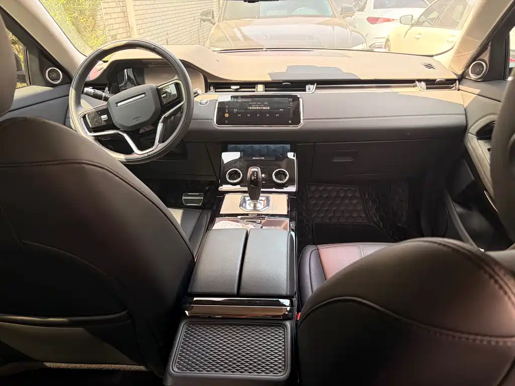 Land Rover Range Rover Evoque 2021 — фото 7