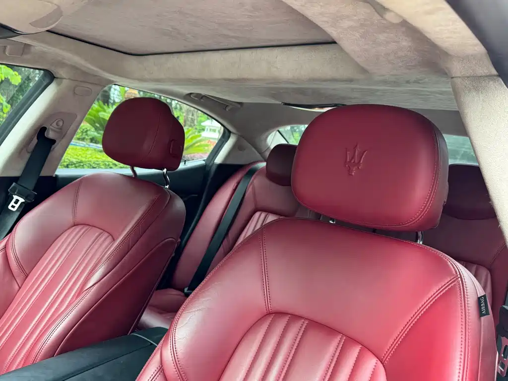 Maserati Ghibli 2016 — фото 14