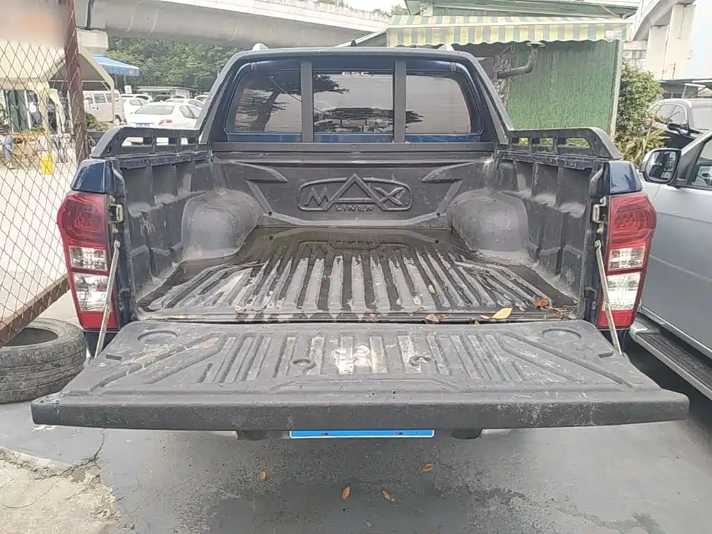 Isuzu D-MAX 2021 — фото 19