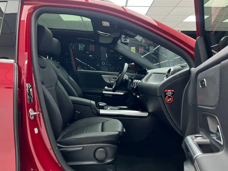 Mercedes-Benz GLA 2021 — фото 15
