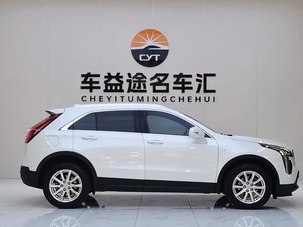 Cadillac XT4 2021 — фото 17