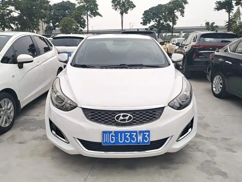 Hyundai Elantra Langdong 2016 — фото 3