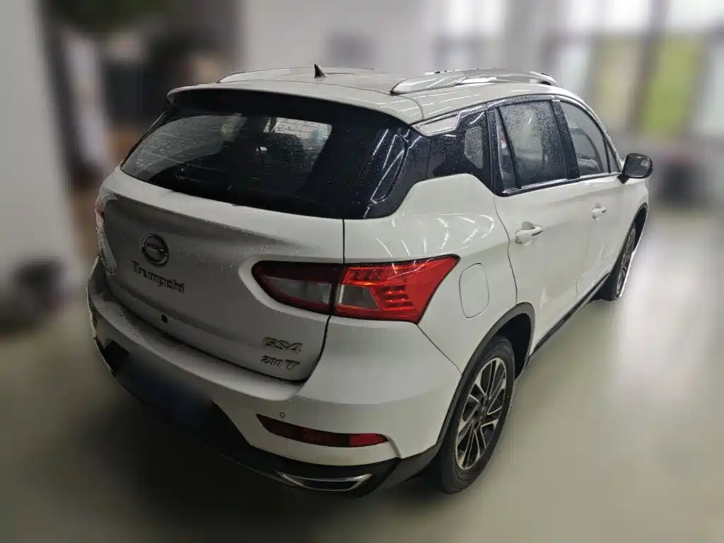 GAC Motor Trumpchi GS4 2017 — фото 12