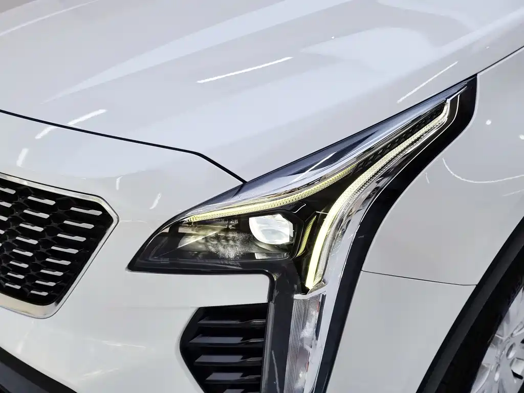 Cadillac XT4 2021 — фото 14