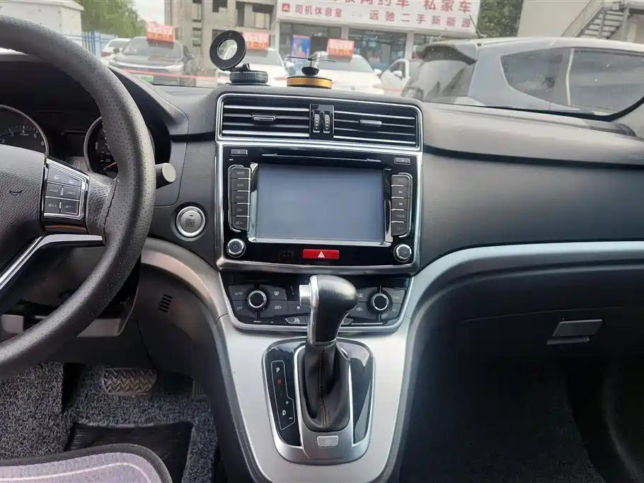 Haval H6 2016 — фото 13