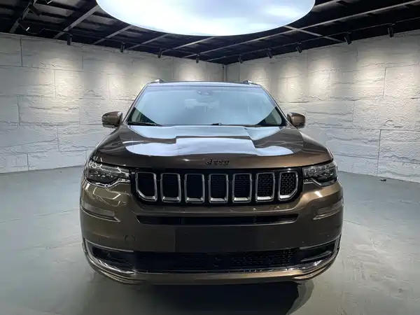 Jeep Grand Commander 2018